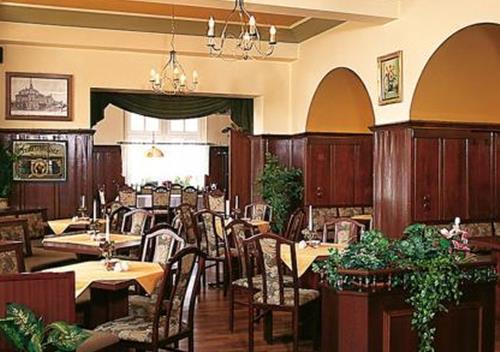 Hotel - Restaurant Kurhaus Klotzsche Dresde Exterior foto